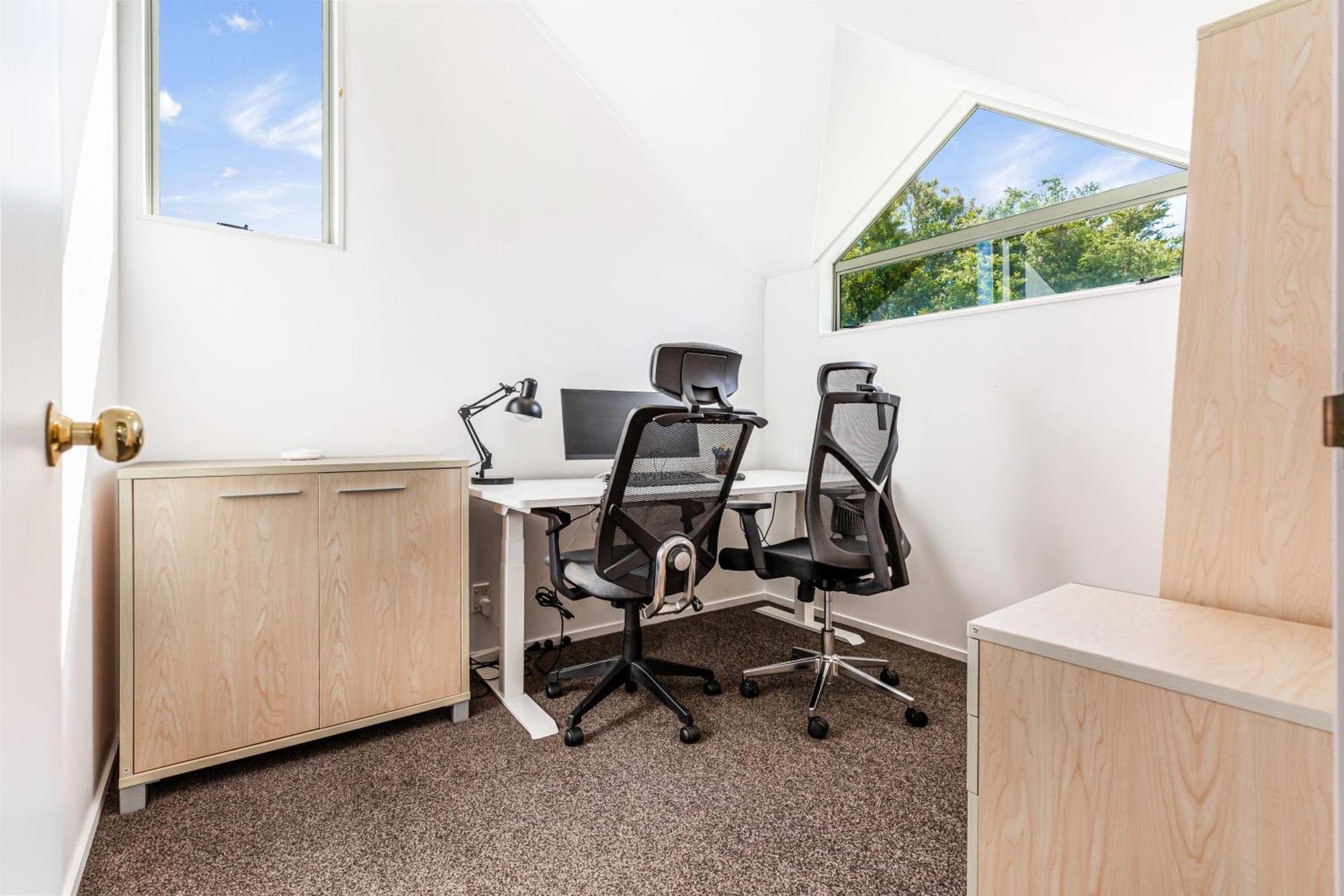 Private And Sunny 3-Bedroom Home With Parking Auckland Eksteriør bilde